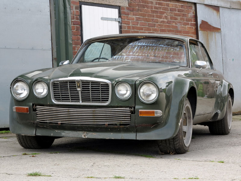 Jaguar XJ12C